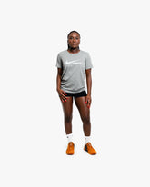 NIKE STRENGTH WOMEN'S TEE CHARCOAL/WHITE